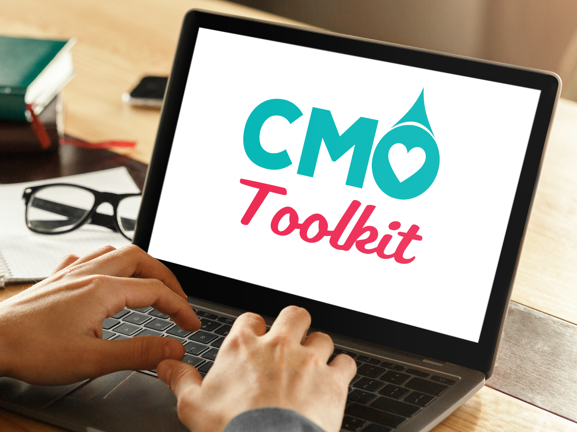 CMO Toolkit on laptopscreen